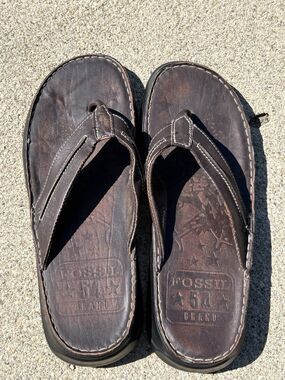 Fossil Leather Flip Flop Thong Sandals Mens 12-13 Brown Leather Beach Pool